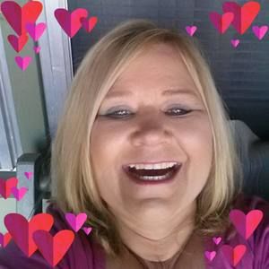 Meet your Posher, Carole